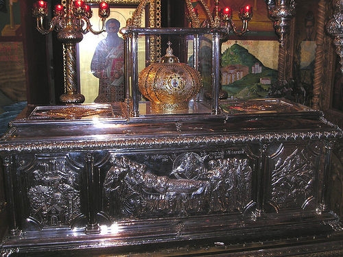 reliekschrijn van de heilige Joh palamas.jpg
